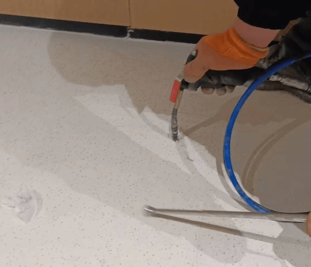 瓷砖地面空鼓怎么处理方法图解视频(瓷砖地面空鼓怎么处理方法图解视频教程)